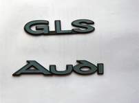 Emblemat Audi i GLS na tylną burtę model 1979
