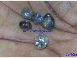 Szorstkie diamenty dla handlu