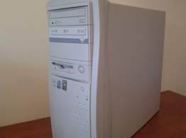 Komputer Pentim4 -1,7 -1 Giga RAM- DVD 