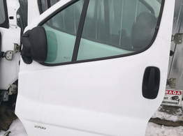 TRAFIC VIVARO DRZWI PRZEDNIE LEWE KOMPLETNE
